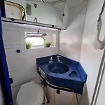 Yate En , Experiencia Unica Bateau-hôtel