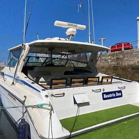 Bateau-hôtel Yate En , Experiencia Unica