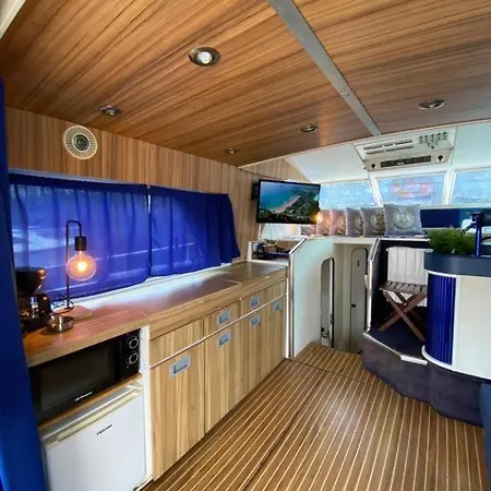 Yate En , Experiencia Unica Gijón