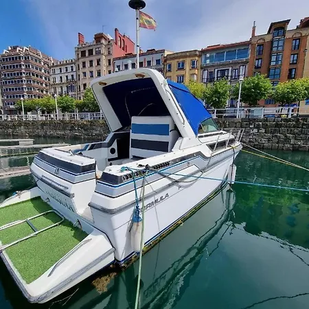 Yate En , Experiencia Unica Botel *