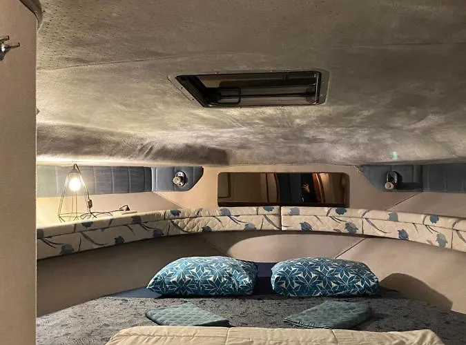 Yate En , Experiencia Unica