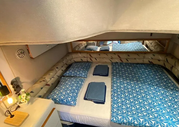 Bateau-hôtel Yate En , Experiencia Unica Gijón