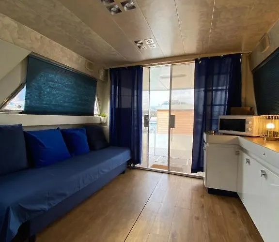 Yate En , Experiencia Unica Bateau-hôtel