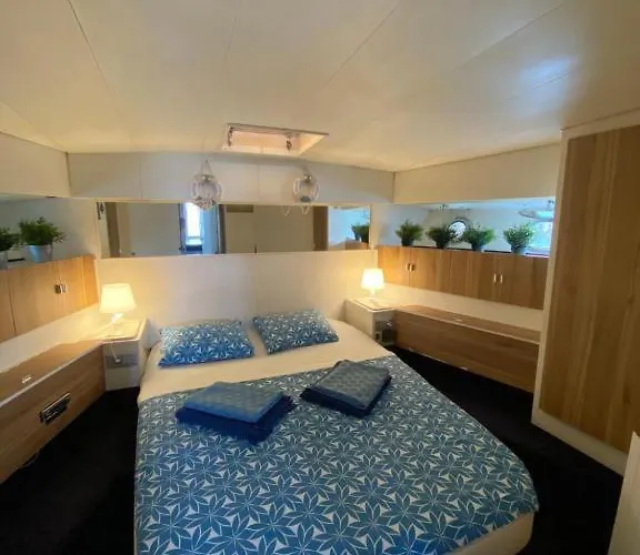 Yate En , Experiencia Unica