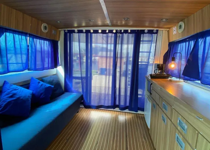 Yate En , Experiencia Unica Bateau-hôtel Gijón